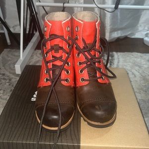 Sorel Wedge boots